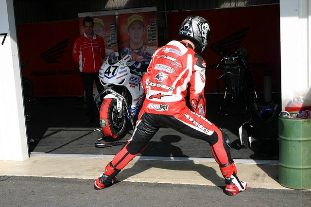 MotoGP选材：天赋的尺子该怎么量（国际大赛视角）